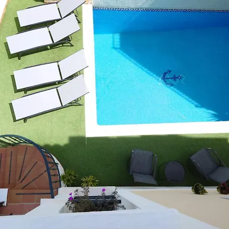 Pensión Carmen -- Boutique By The Sea